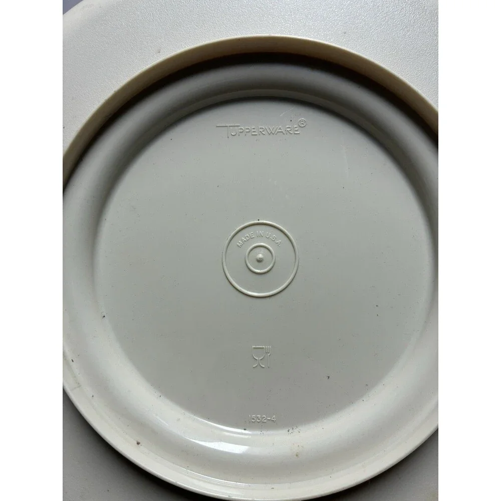 Vintage Tupperware Serve It All Pedestal Plate Stand Complete Set #1532 Almond